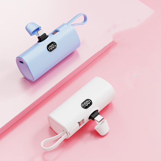 Mini Power Bank Cápsula con Pantalla Digital | Batería Portátil con Enchufe Integrado y Carga Rápida – Ultra Compacto